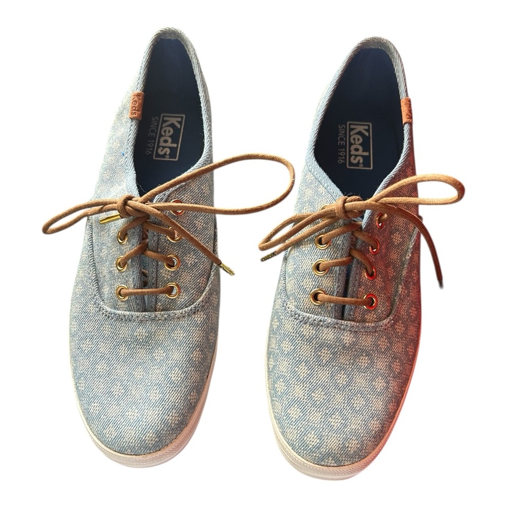 Keds Women’s Size 8 Blue Lace-Up Sneakers